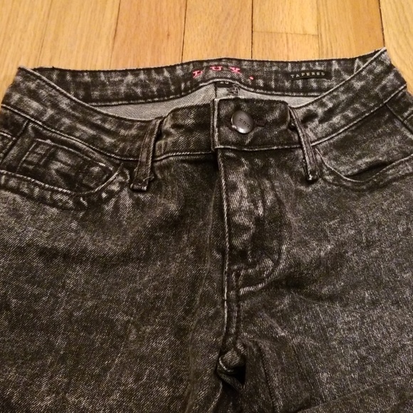 Jeans - Picture 2 of 3